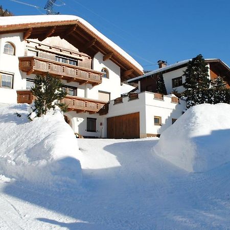 Apartment Maierhof Flirsch Exterior foto